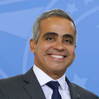 Retrato de Ronaldo Bento